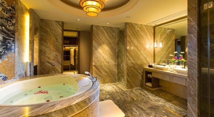 New Century Grand Hotel Hangzhou Zheshang Zewnętrze zdjęcie